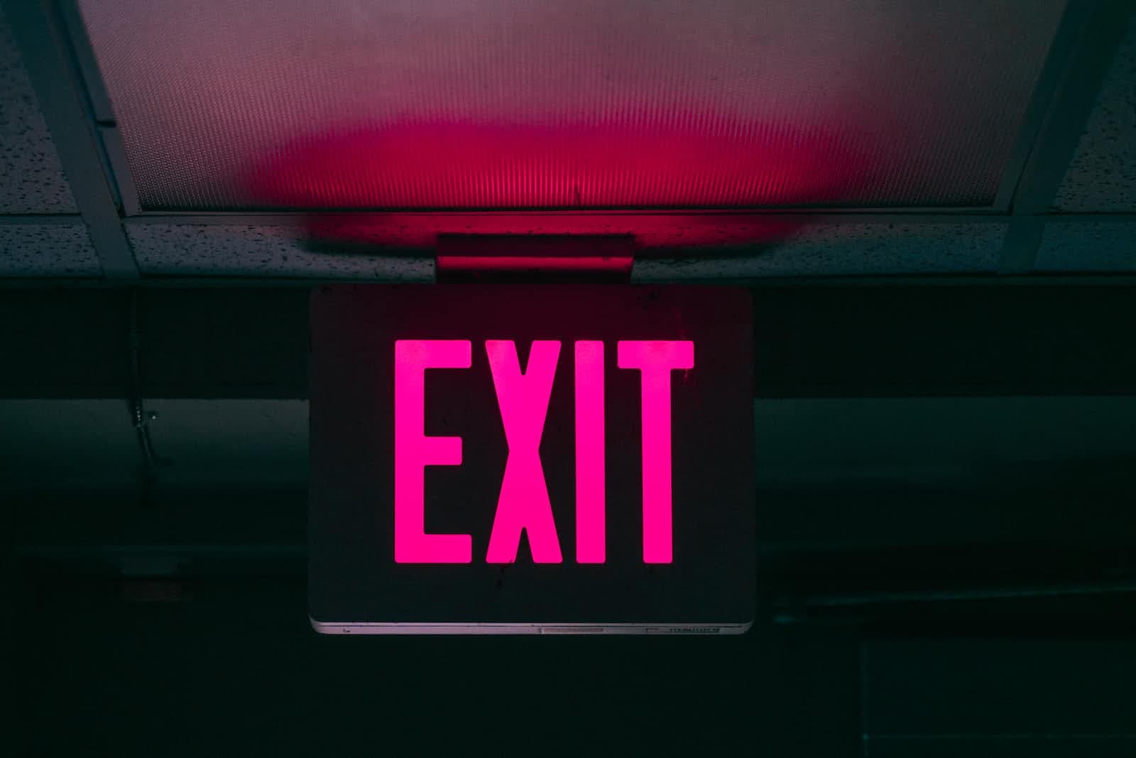 Top 5 reasons to quit your job